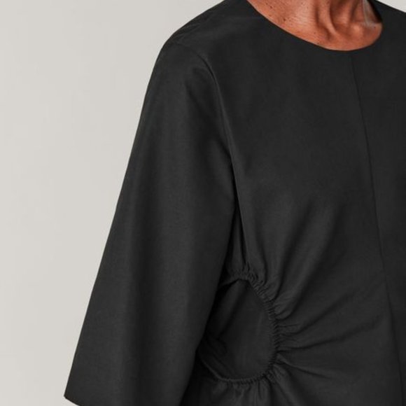 BLACK RING DETAIL TOP (NEW) - Picture 5 of 5